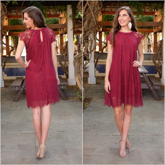 ✨LAST ONE✨Burgundy Lace Detail Dress - Picture 2 of 4